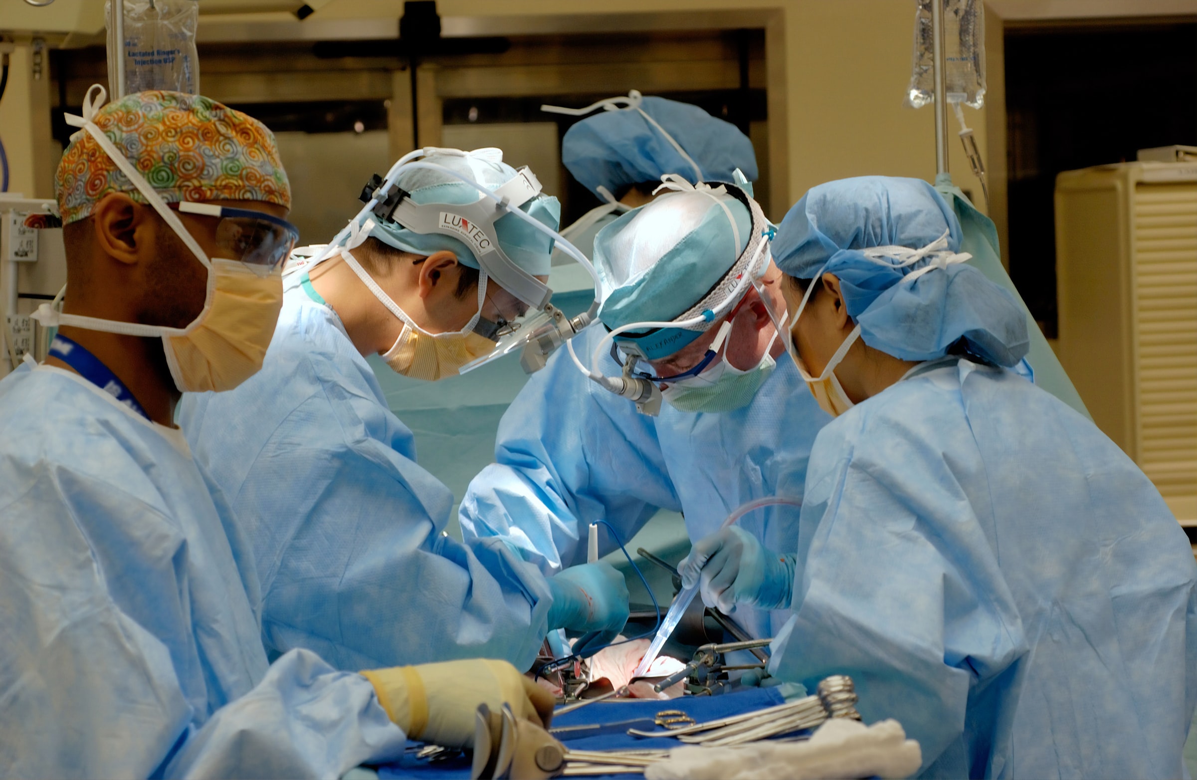 Trends in minimally invasive cardiovascular surgery in Japan